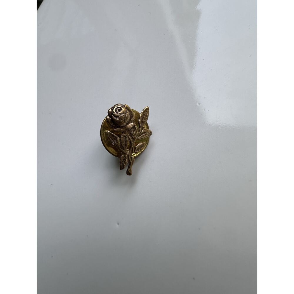 Vintage Small Filigree Rose Flower Lapel Pin Brass Gold Tone Metal 3/4”